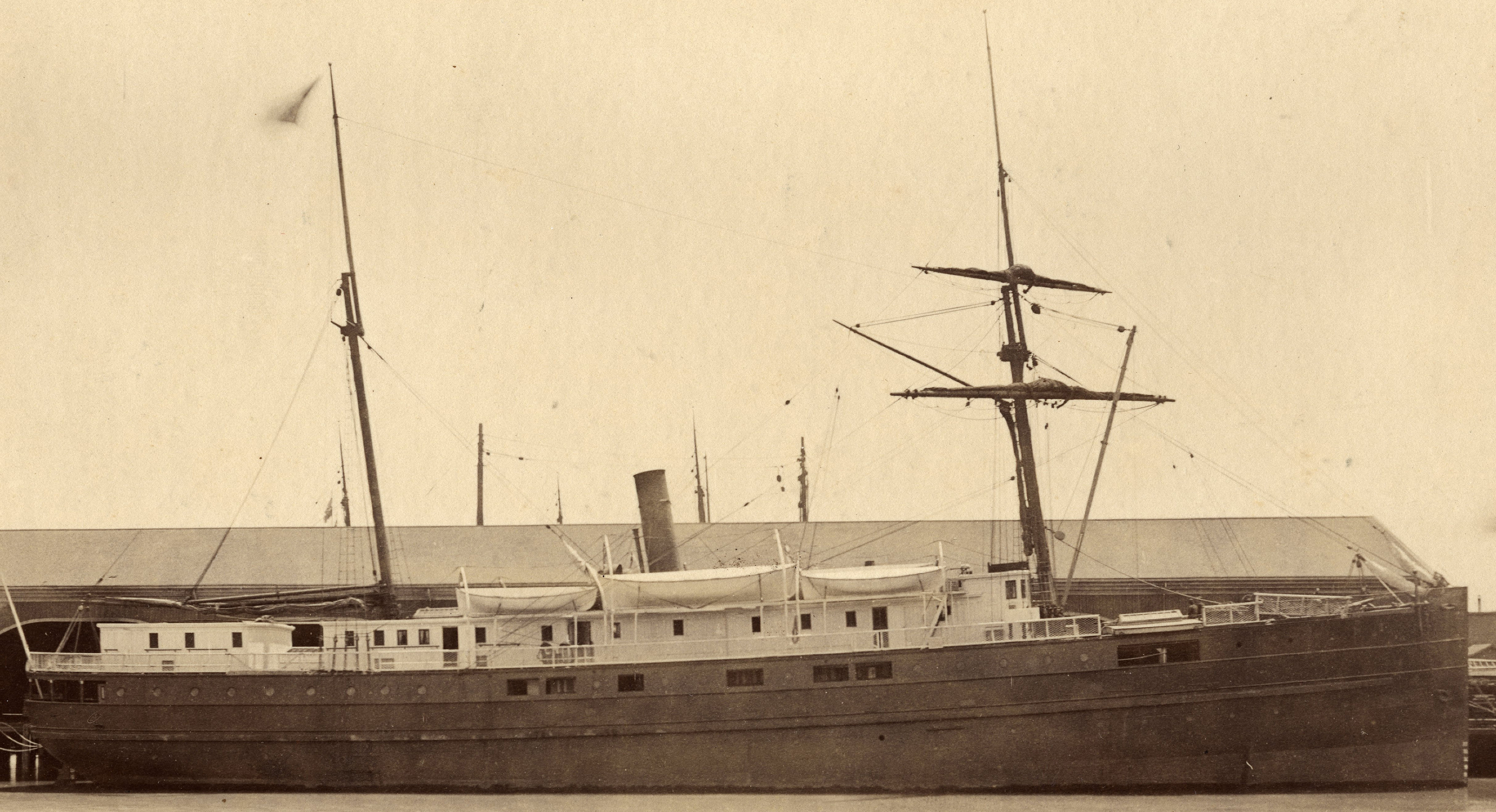 Как назывался пароход из сан франциско. Пароходы 19 века. Корабль Chester. Паровой катер 19 век. Тихоокеанский пароход 19 века.